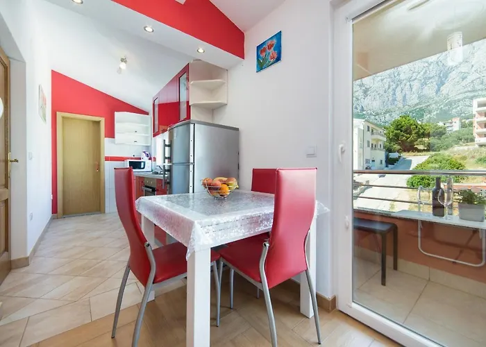 Deluxe Vucko Apartament Makarska